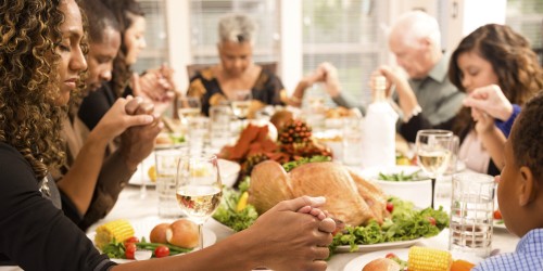 thanksgiving-dinner-prayer2